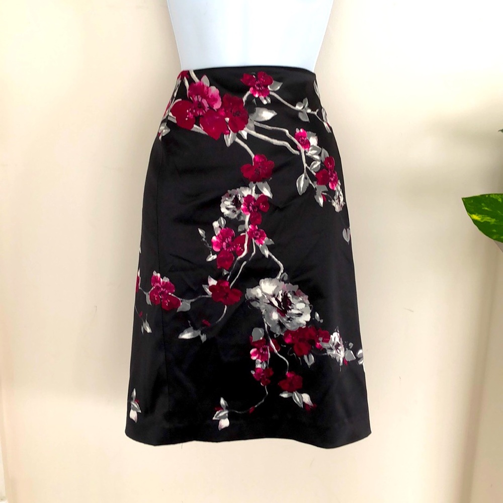 White Black Market skirt